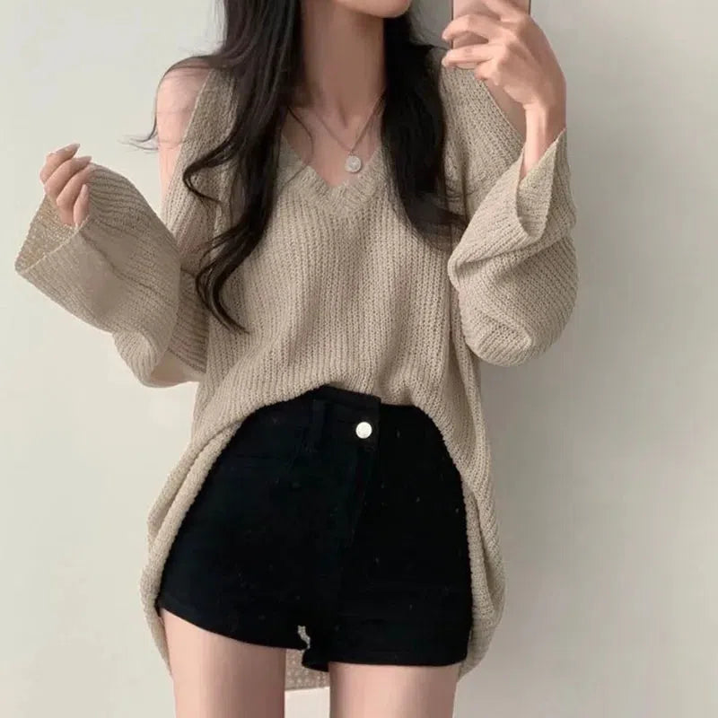 Y2K Fashion Cut-Out Shoulder Loose Knit Sweater - Retro Style Grunge Outfit