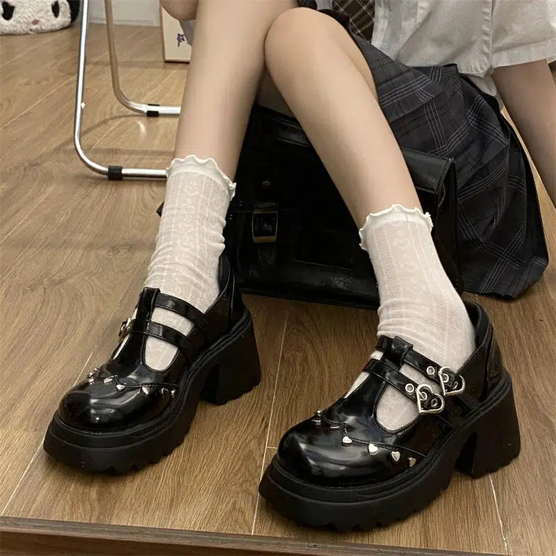 Y2K Heart Buckled Platform Mary Jane Shoes - Retro 90s Grunge Style
