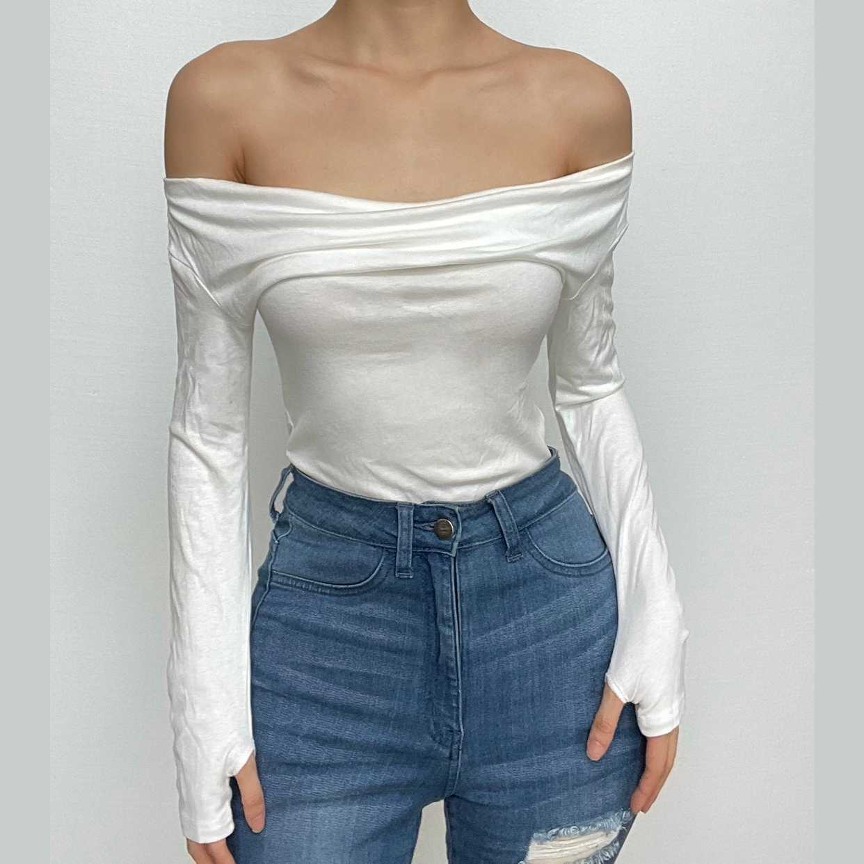 Chic Long Sleeve Off-Shoulder Ruched Top - Y2K Fashion Meets Coquette Aesthetic