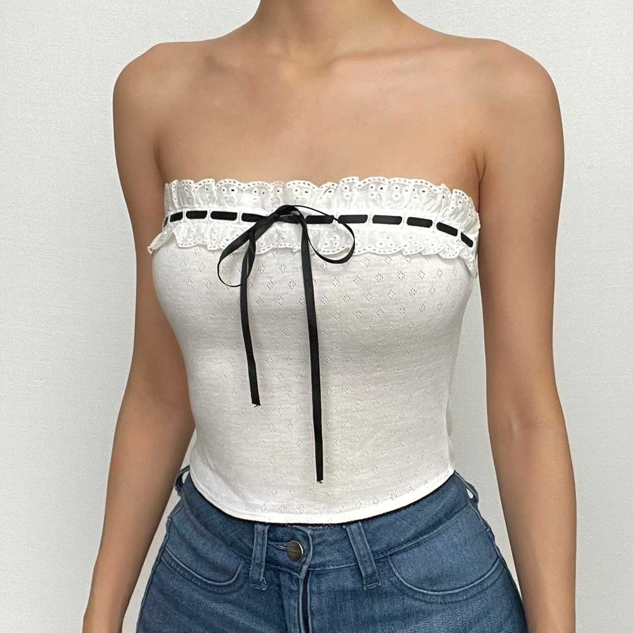 Contrast Stitch Lace Hem Backless Tube Crop Top - Y2K Fashion & Coquette Aesthetic