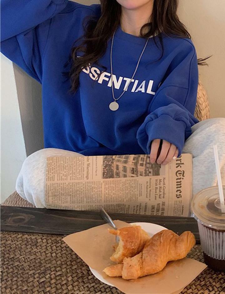 Coquette Aesthetic Y2K Hoodie - Comfy Thick Long-Sleeved Sweatshirt for Cute Outfits