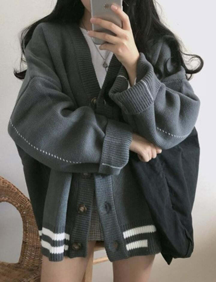 Cozy Oversized V-Neck Button Cardigan - Y2K Aesthetic, Preppy Style, Comfy Layering Essential
