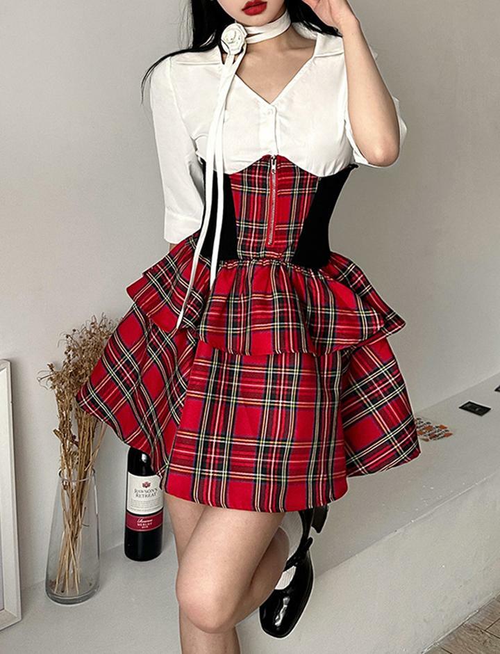 Flower Decor Corset Top with Plaid Tiered Skirt - Y2K Coquette Aesthetic Outfit