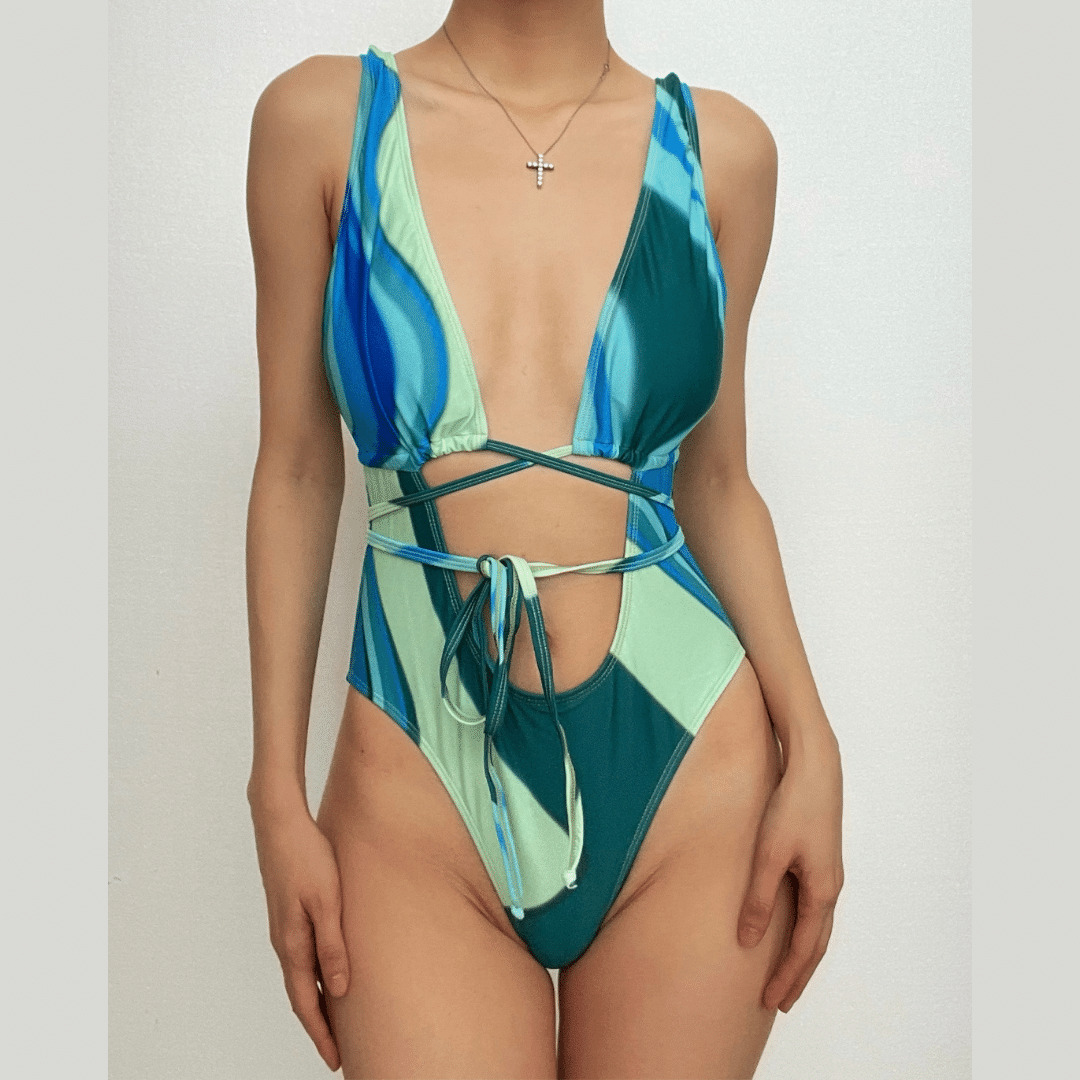 Hollow Out Contrast Padded Y2K One-Piece Swimsuit - Cute Aesthetic Swimwear for Summer