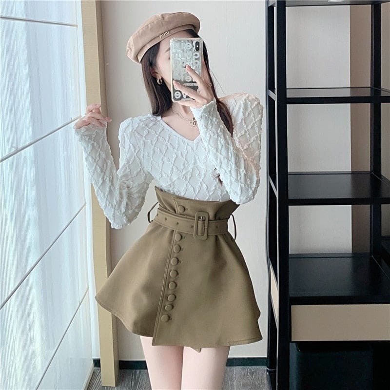 Kawaii Y2K Aesthetic Mini Skirt - Cute Pastel Goth Cargo Skirt for Trendy Outfits