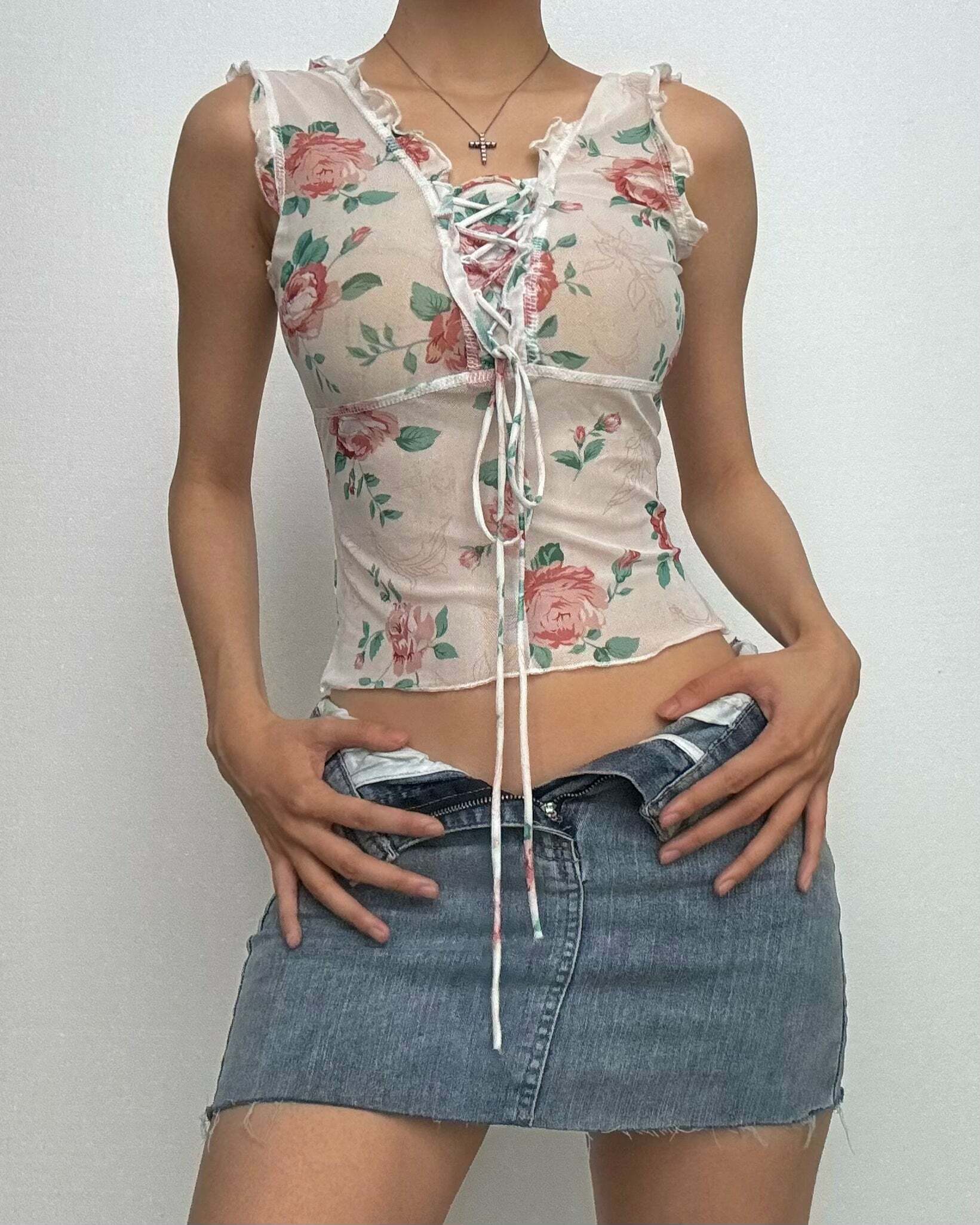 Lace-Up Floral Print V-Neck Ruffle Top - Y2K Aesthetic Cute Top for Coquette & Grunge Styles