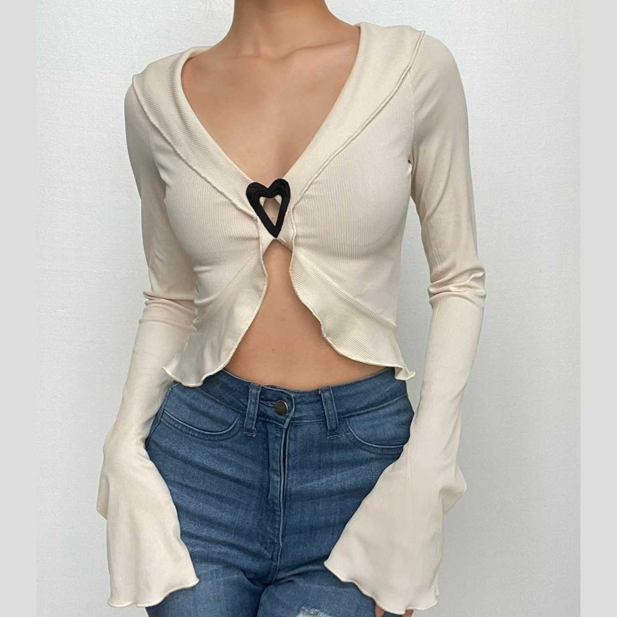 Ribbed Flared Sleeve Heart Applique Ruffle V-Neck Crop Top - Y2K Coquette Aesthetic Fashion
