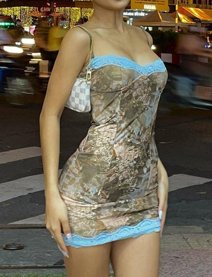 Spice Girls Print Lace Panel Slim Short Dress - Y2K Aesthetic, Cute & Comfy Fashion