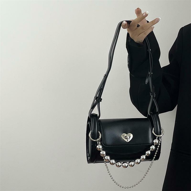 Trendy Y2K Aesthetic Beaded Metal Chain Heart Crossbody Bag for Coquette & Grunge Styles