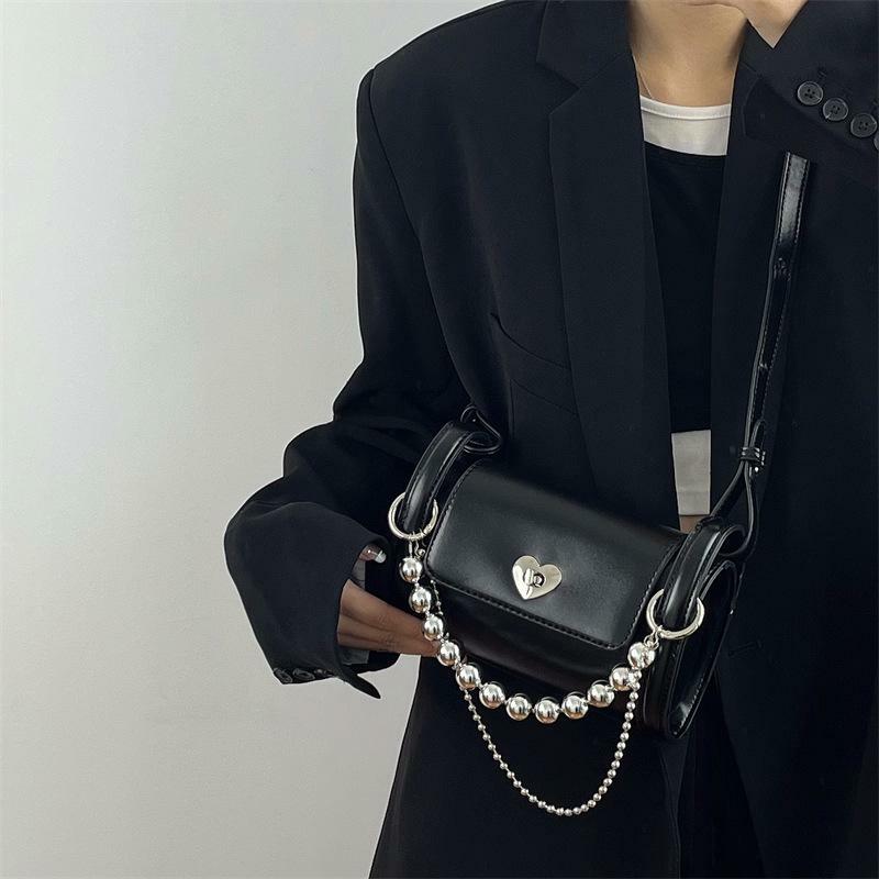 Trendy Y2K Aesthetic Beaded Metal Chain Heart Crossbody Bag for Coquette & Grunge Styles