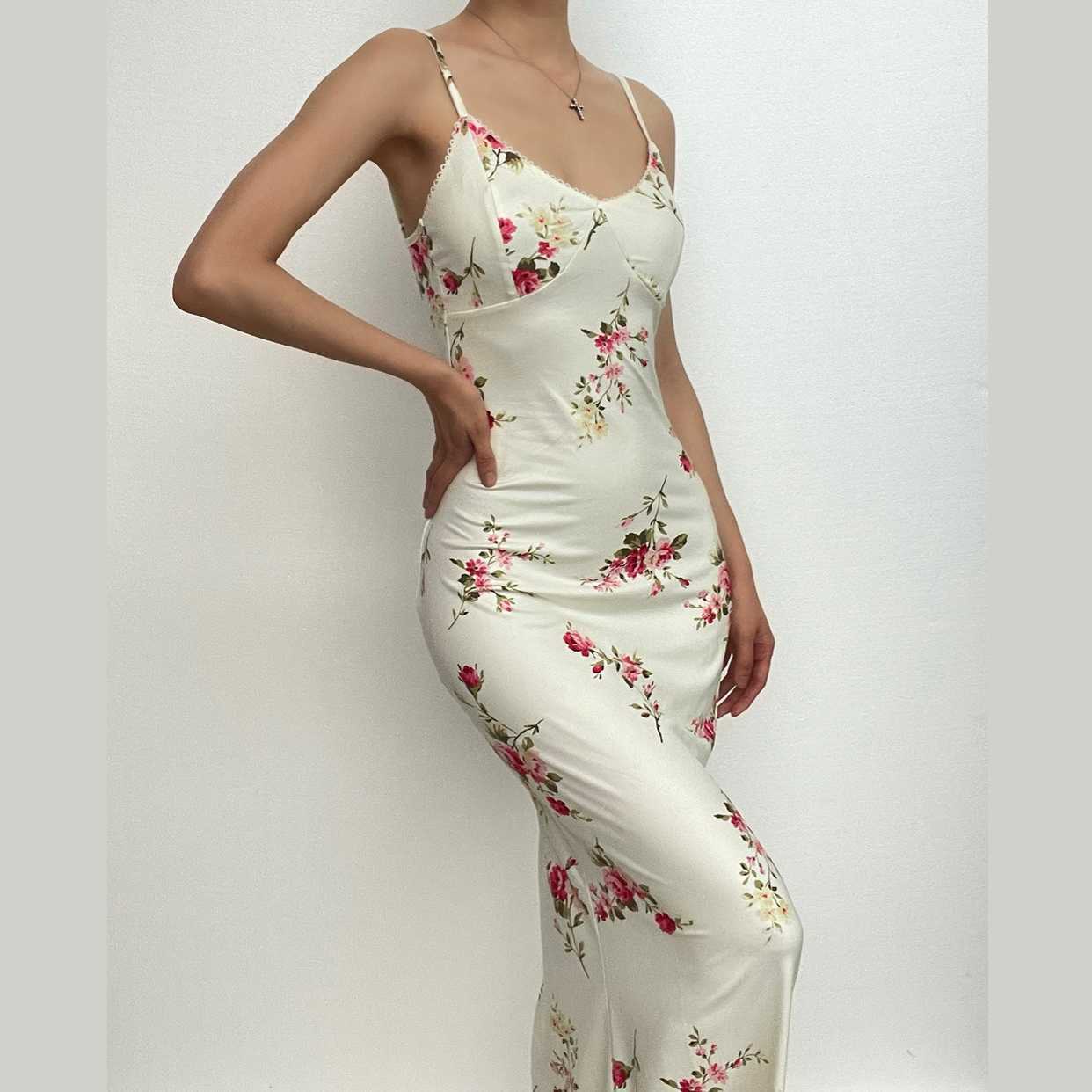 U Neck Backless Flower Print Maxi Dress - Y2K Aesthetic, Coquette Style, and Grunge Vibes