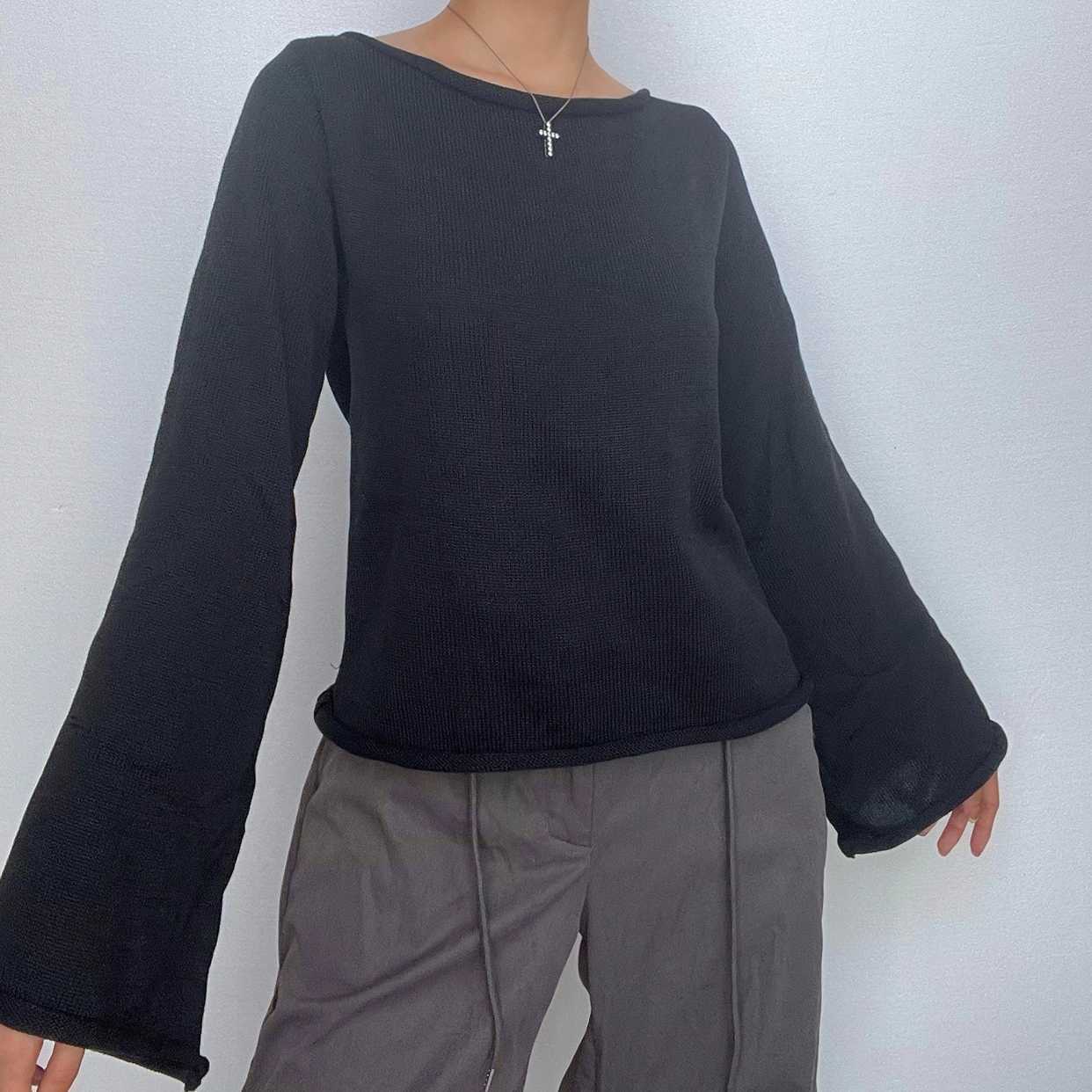Y2K Aesthetic Knitted Backless Top with Flared Sleeves - Cute Coquette Style