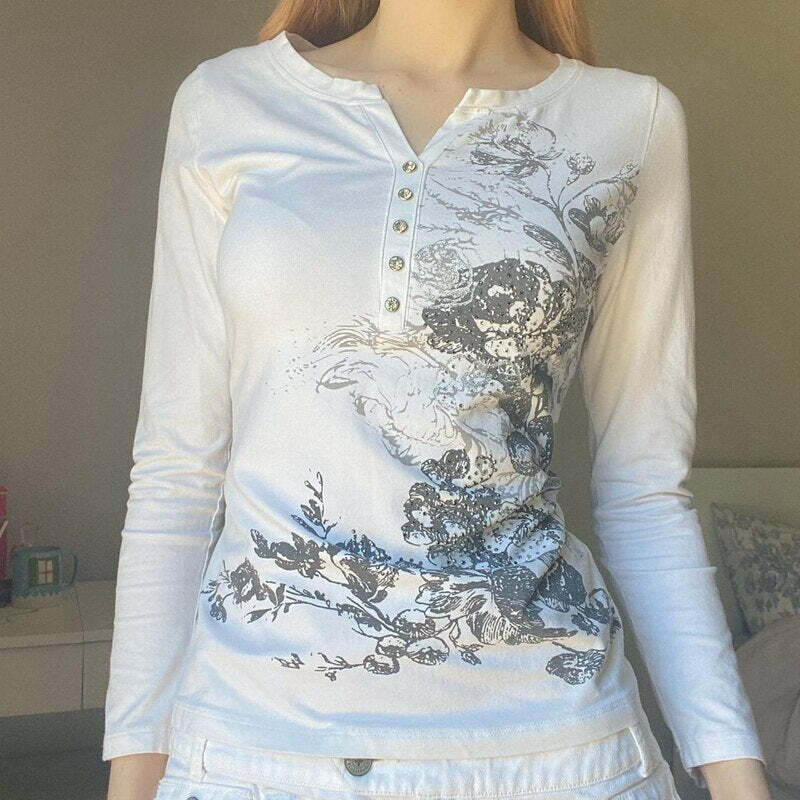 Y2K Grunge Aesthetic Tee - Vintage Style Graphic Top for Retro Fashion Lovers