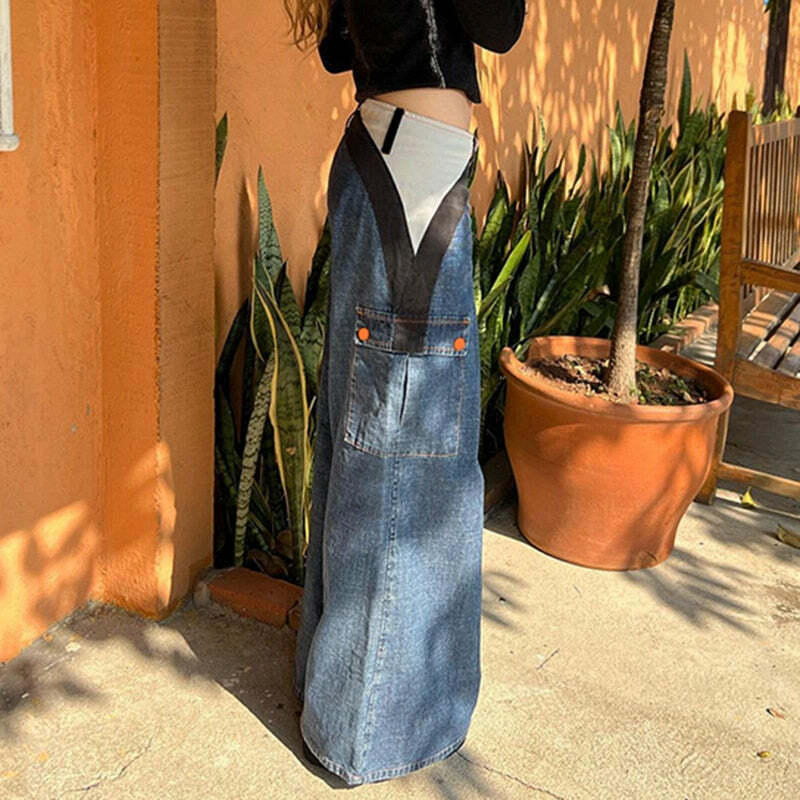Y2K Grunge Aesthetic: Vintage Baggy Jeans for a Retro Coquette & Soft Girl Look
