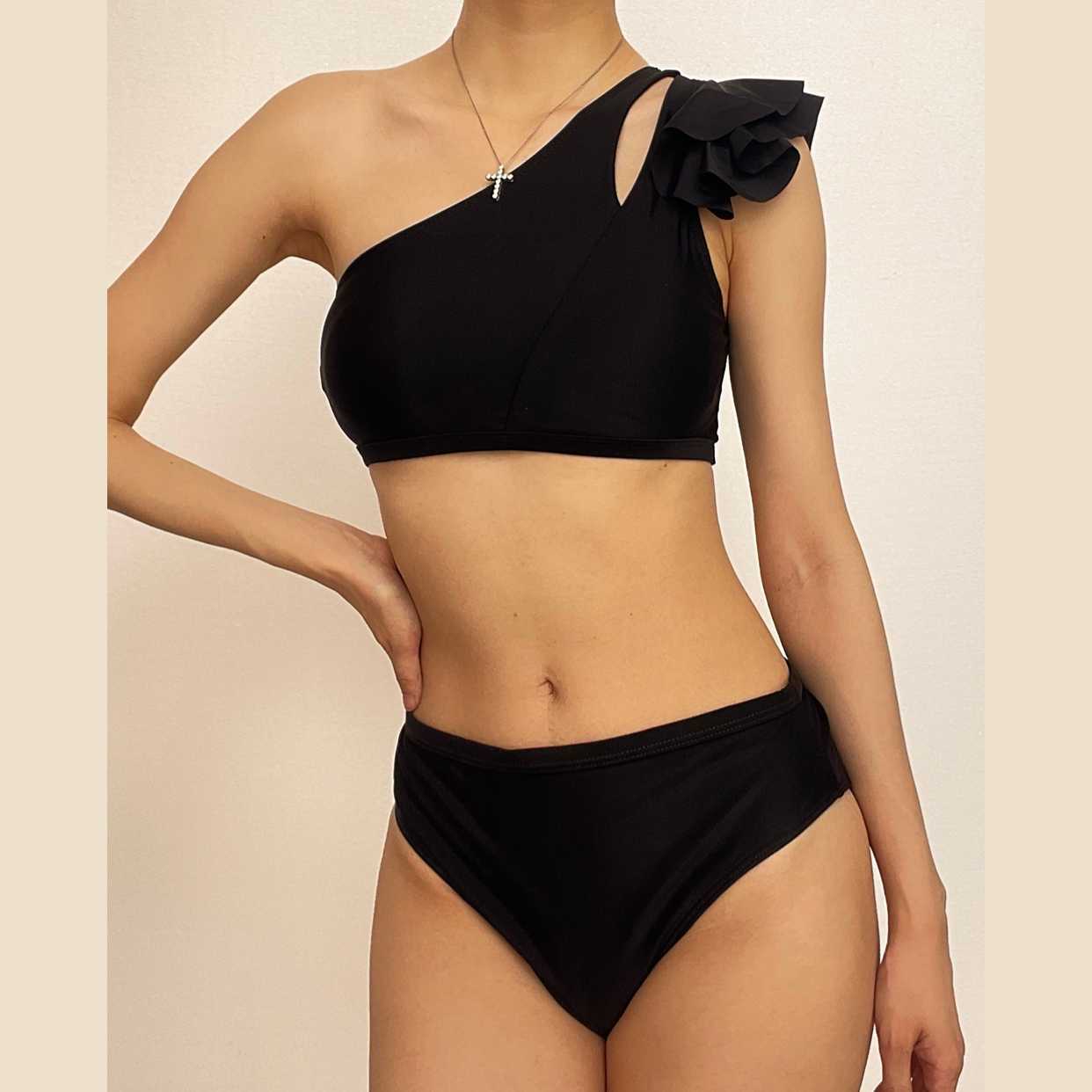 Y2K One Shoulder Ruffle Bikini - Irregular Cut, Cute Pastel Goth Swimwear for Aesthetic Vibes