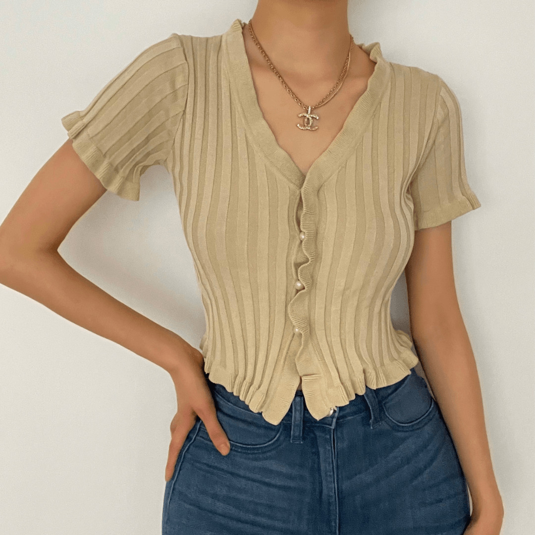 Y2K Ruffled Buttoned Crop Top - Cute Pastel Goth & Coquette Aesthetic Style